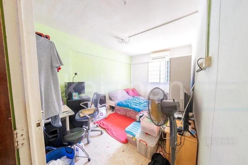 4 Room (4NG) HDB for Sale in  121 Paya Lebar Way - Image 9
